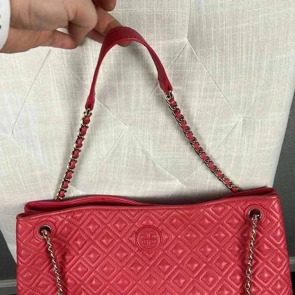 Tory Burch Marion Quilted Chain Slouchy Tote In Peony Bag Purse Chain Coral Pink - Picture 5 of 16